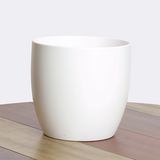 حوض سيراميك باللون الابيض